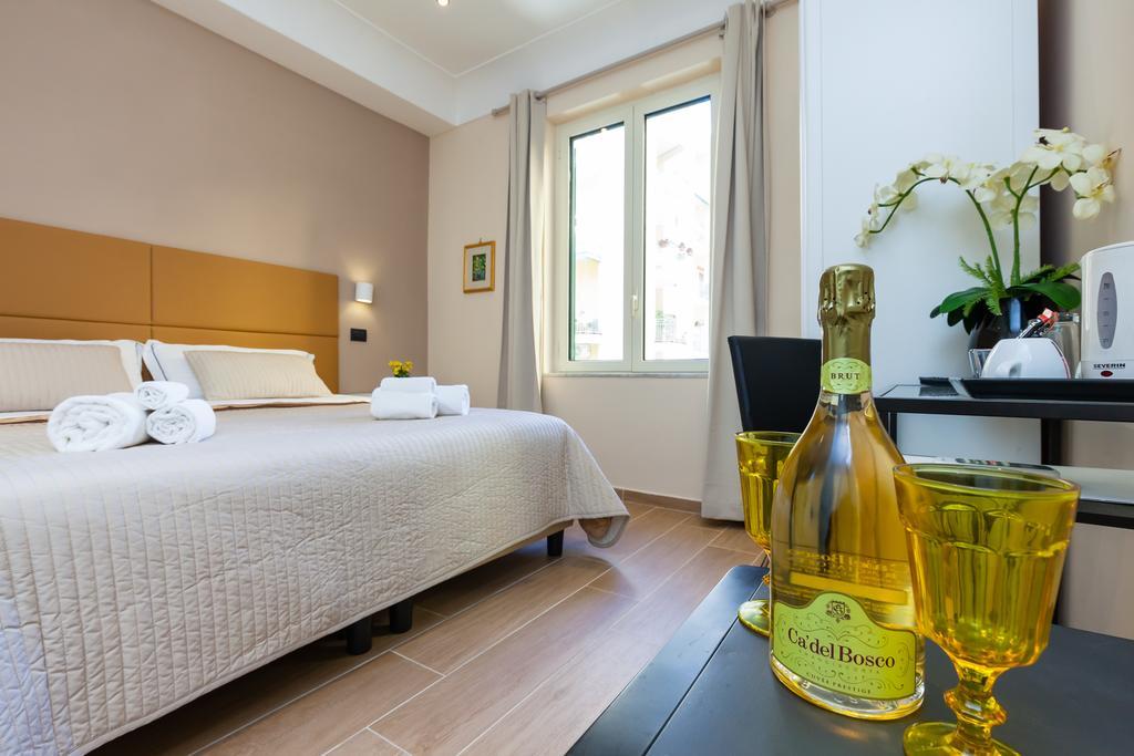 B&B Giacomino Sorrento Bagian luar foto