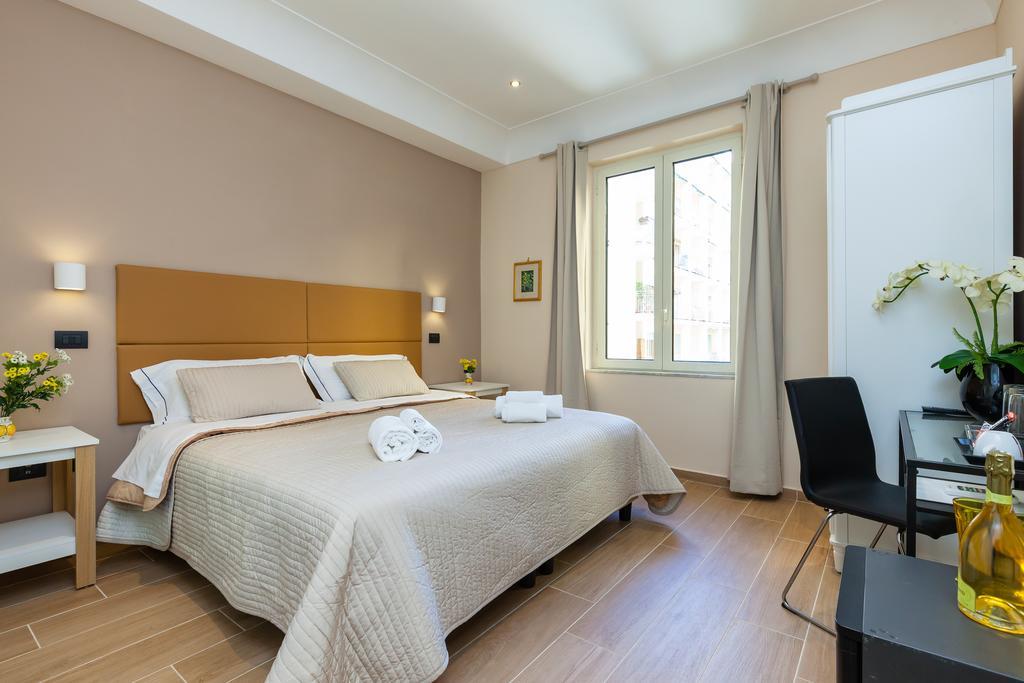 B&B Giacomino Sorrento Bagian luar foto