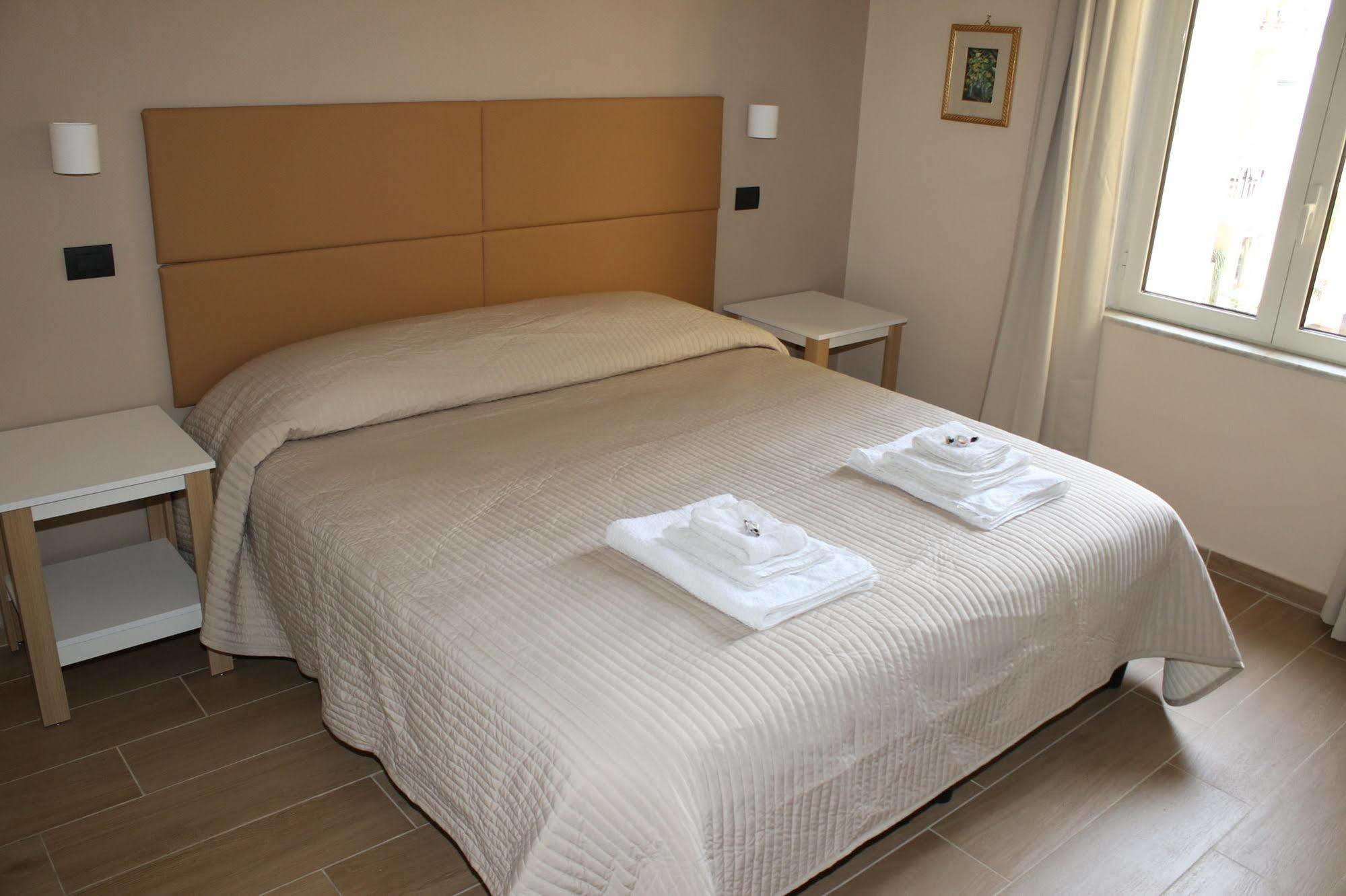 B&B Giacomino Sorrento Bagian luar foto