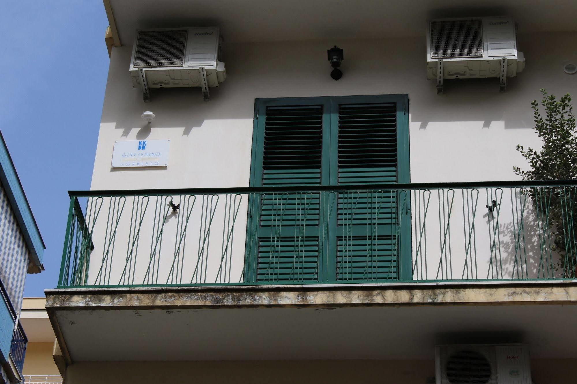 B&B Giacomino Sorrento Bagian luar foto